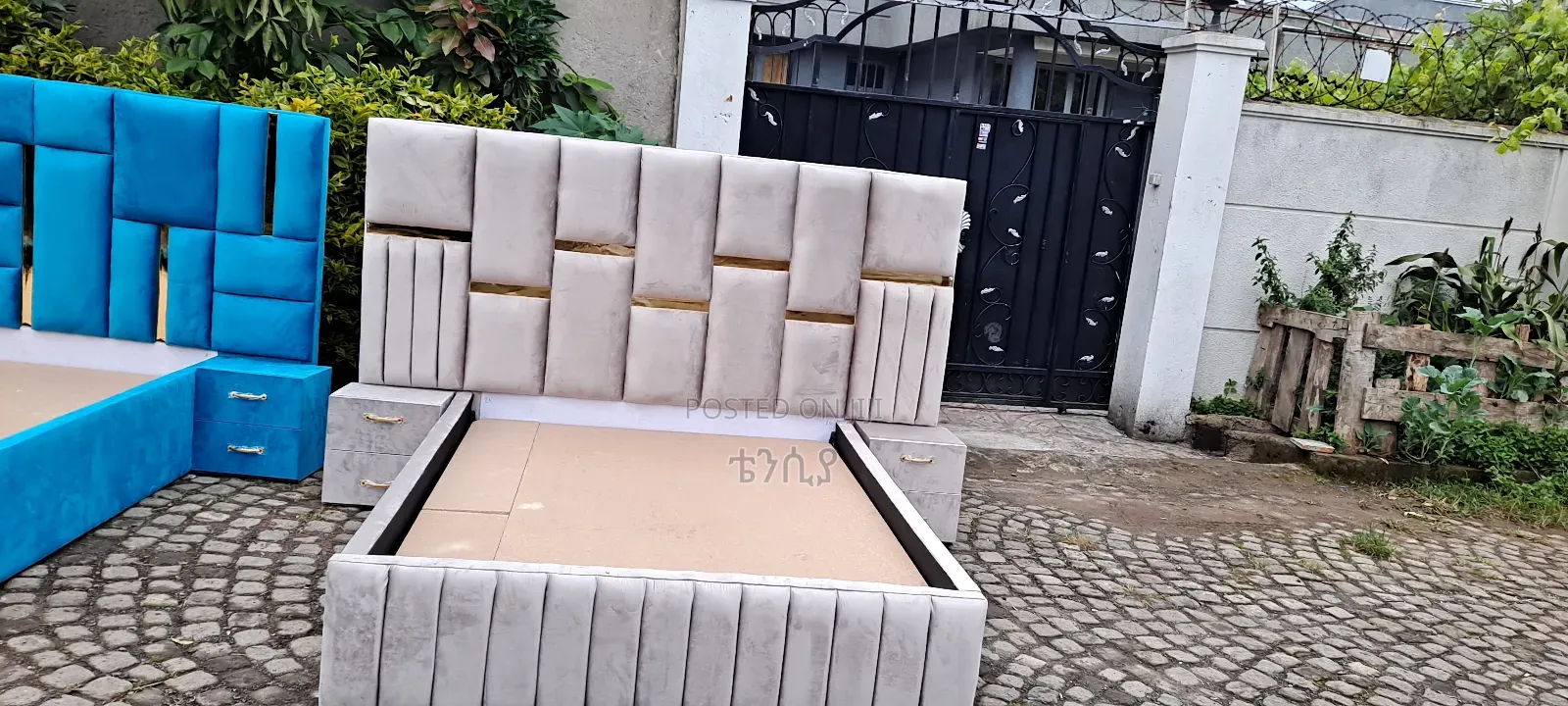 አሜኒ አልጋ እና ሶፋ ስራ