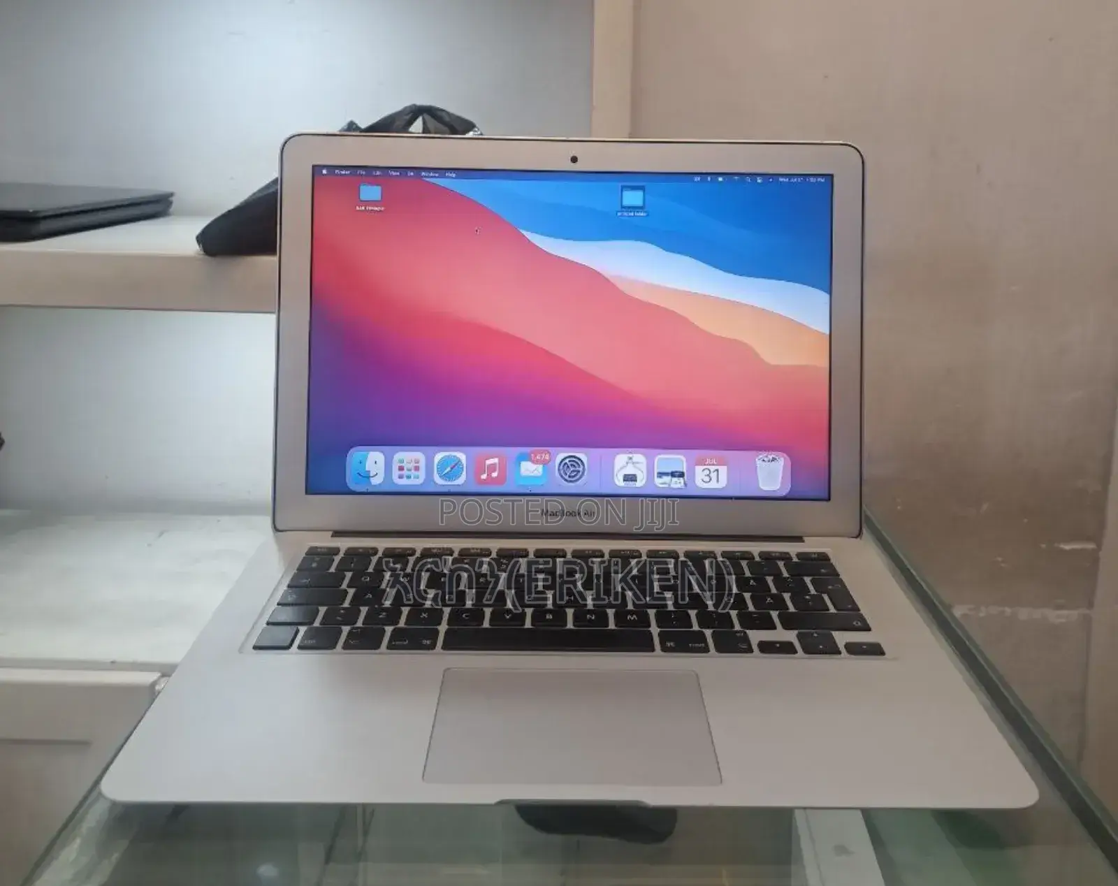 New Laptop Apple MacBook 2014 8GB Intel Core i7 SSD 128GB