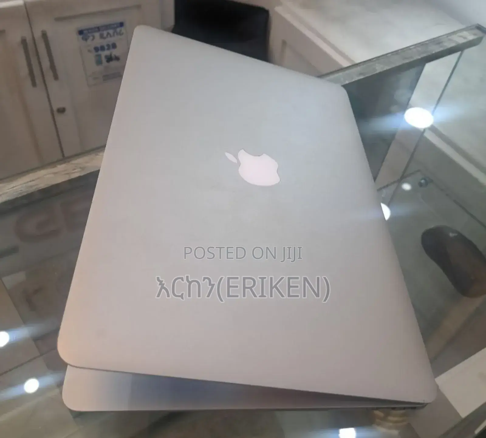 New Laptop Apple MacBook 2014 8GB Intel Core i7 SSD 128GB