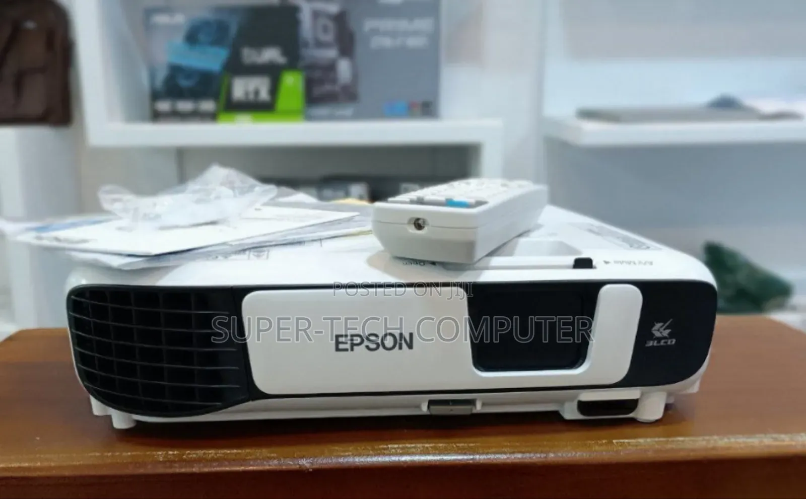 Epson S41 Projector for Sell