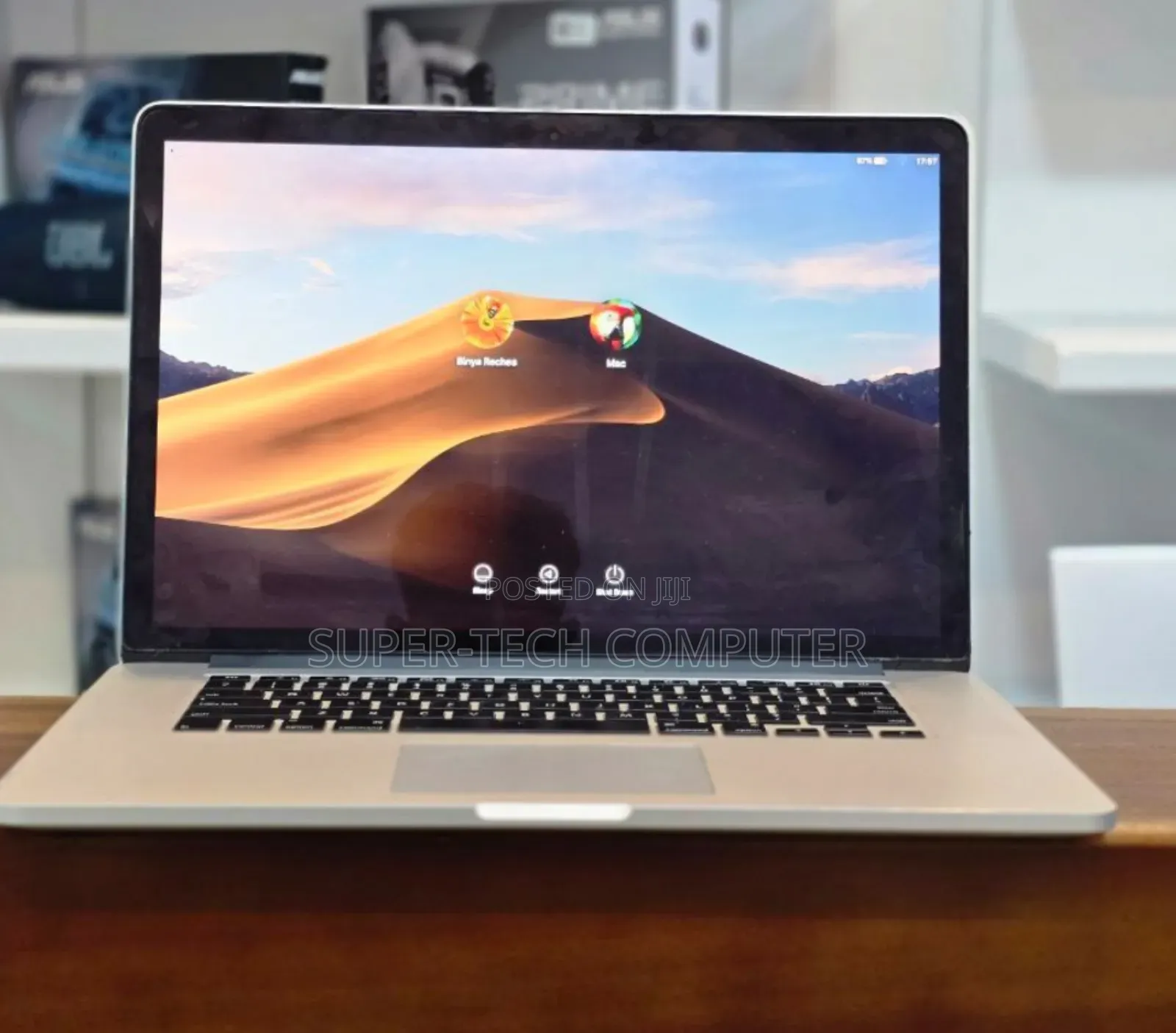 New Laptop Apple MacBook Pro 2015 16GB Intel Core I7 SSD 512GB