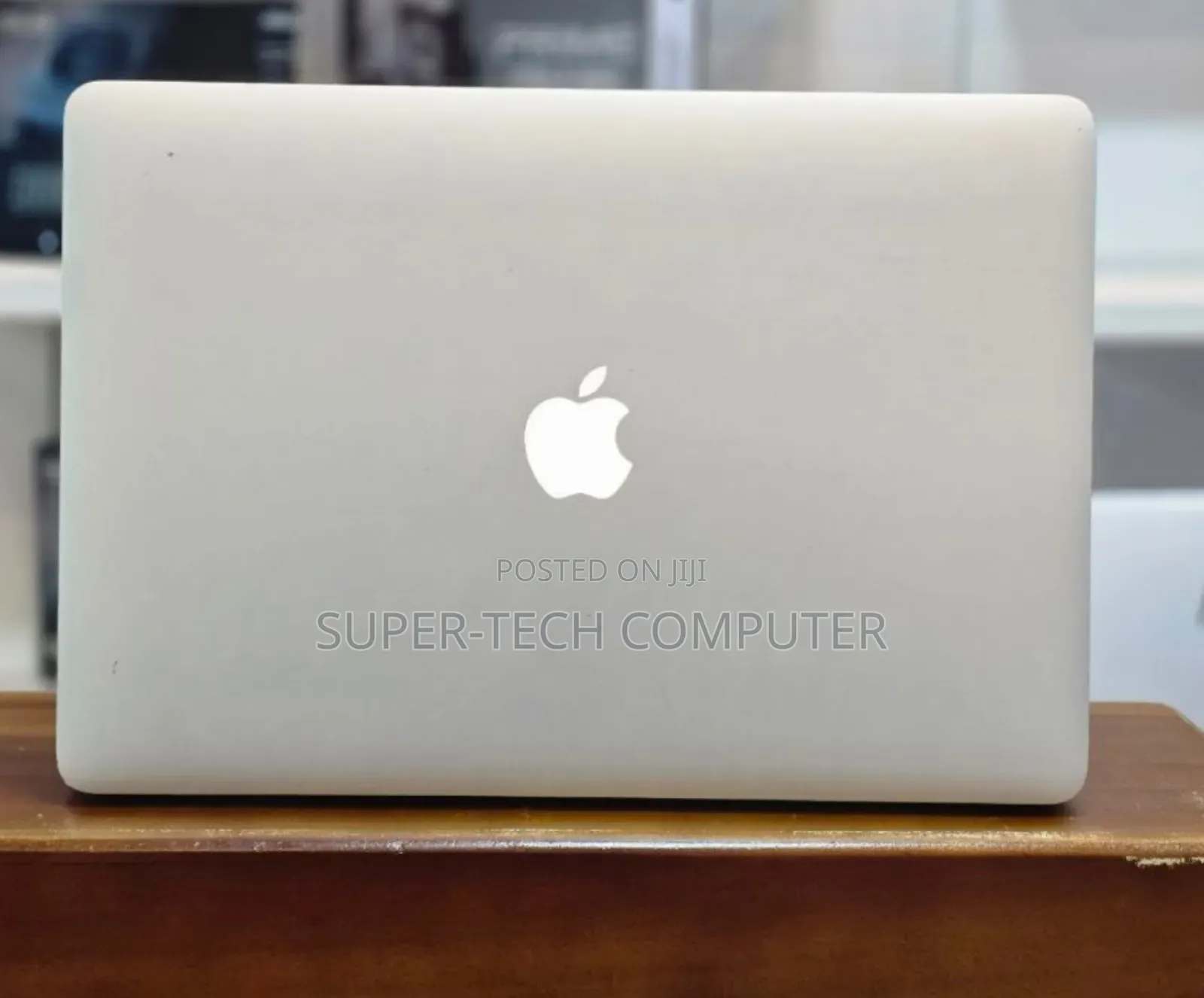 New Laptop Apple MacBook Pro 2015 16GB Intel Core I7 SSD 512GB