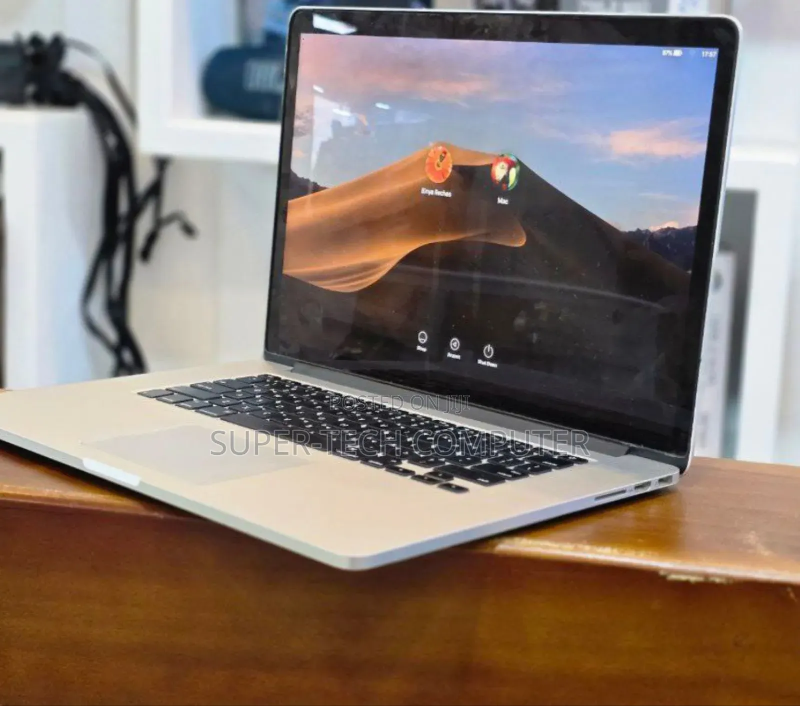 New Laptop Apple MacBook Pro 2015 16GB Intel Core I7 SSD 1T