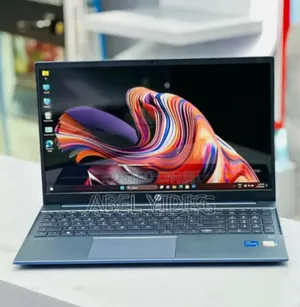 Photo - New Laptop HP Pavilion 15 8GB AMD Ryzen 5 SSD 512GB