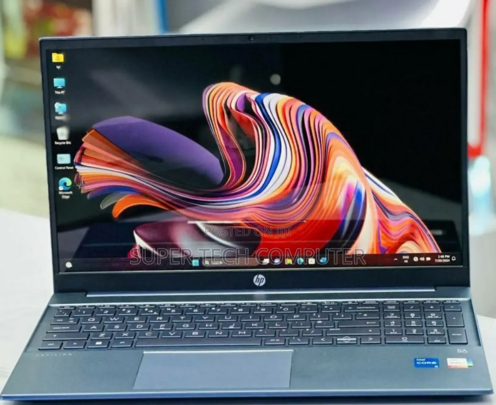 New Laptop HP Pavilion 13 8GB AMD Ryzen 5 SSD 512GB