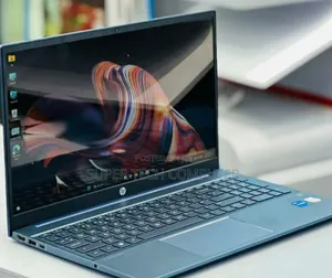 New Laptop HP Pavilion 13 8GB AMD Ryzen 5 SSD 512GB