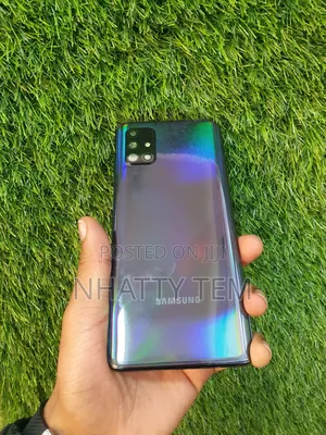 Samsung Galaxy A71 128 GB Blue