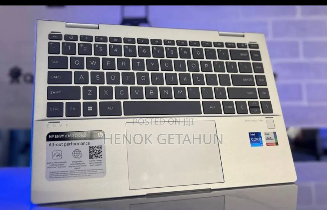 New Laptop HP Envy X360 16GB Intel Core I7 SSD 1T