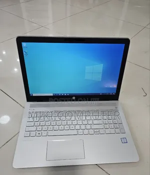 New Laptop HP Pavilion 15 8GB Intel Core I7 SSD 256GB