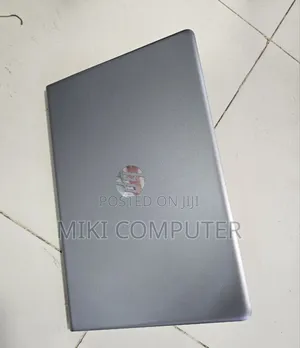 New Laptop HP Pavilion 15 8GB Intel Core I7 SSD 256GB