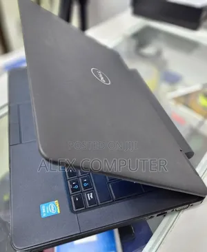 New Laptop Dell Latitude 5310 8GB Intel Core I5 HDD 500GB