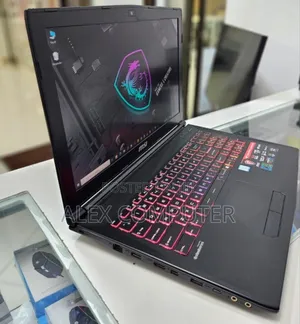 New Laptop MSI GF63 8GB Intel Core I7 HDD+SSD 1T