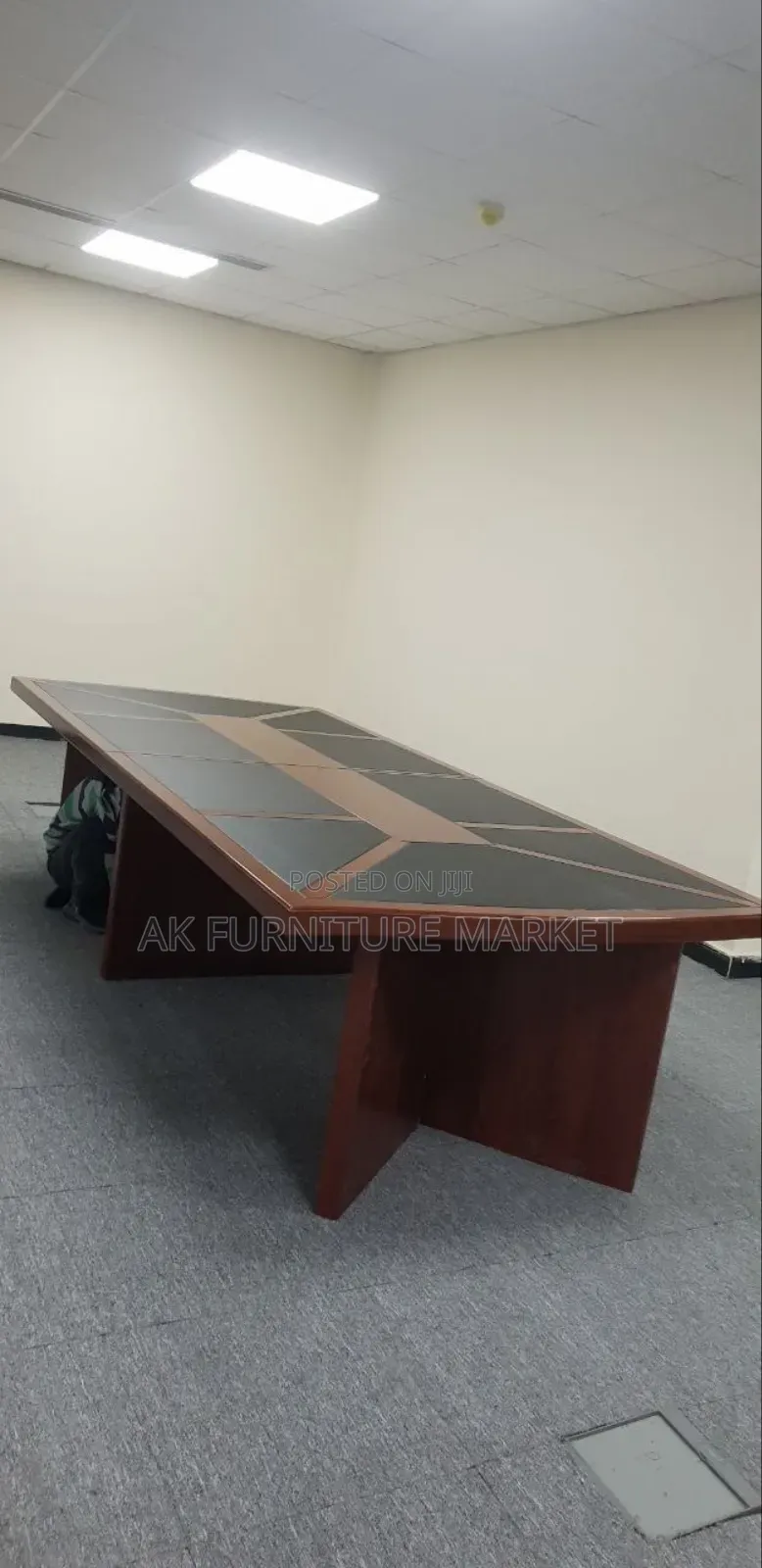 Conference Table Size 320 Cm