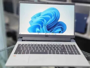 New Laptop Dell G15 5511 16GB AMD Ryzen 7 SSD 512GB