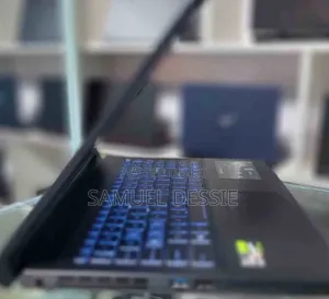 New Laptop MSI 16GB AMD Ryzen 5 SSD 512GB