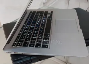 New Laptop Apple MacBook Air 2015 4GB Intel Core I5 SSD 128GB