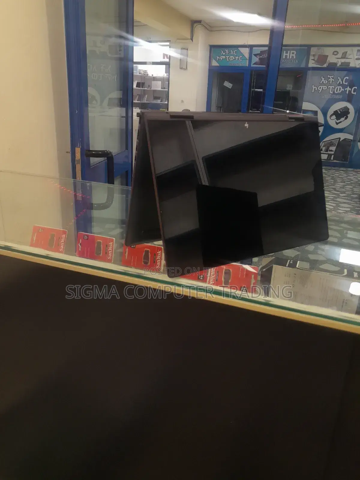 New Laptop HP Envy X360 8GB AMD Ryzen 5 SSD 512GB