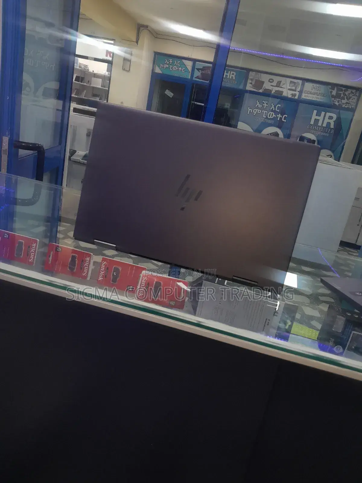 New Laptop HP Envy X360 8GB AMD Ryzen 5 SSD 512GB