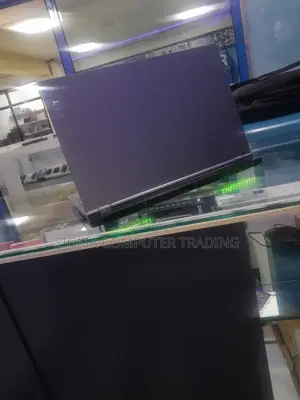 New Laptop Lenovo Legion 7 16GB Intel Core I7 SSD 1T