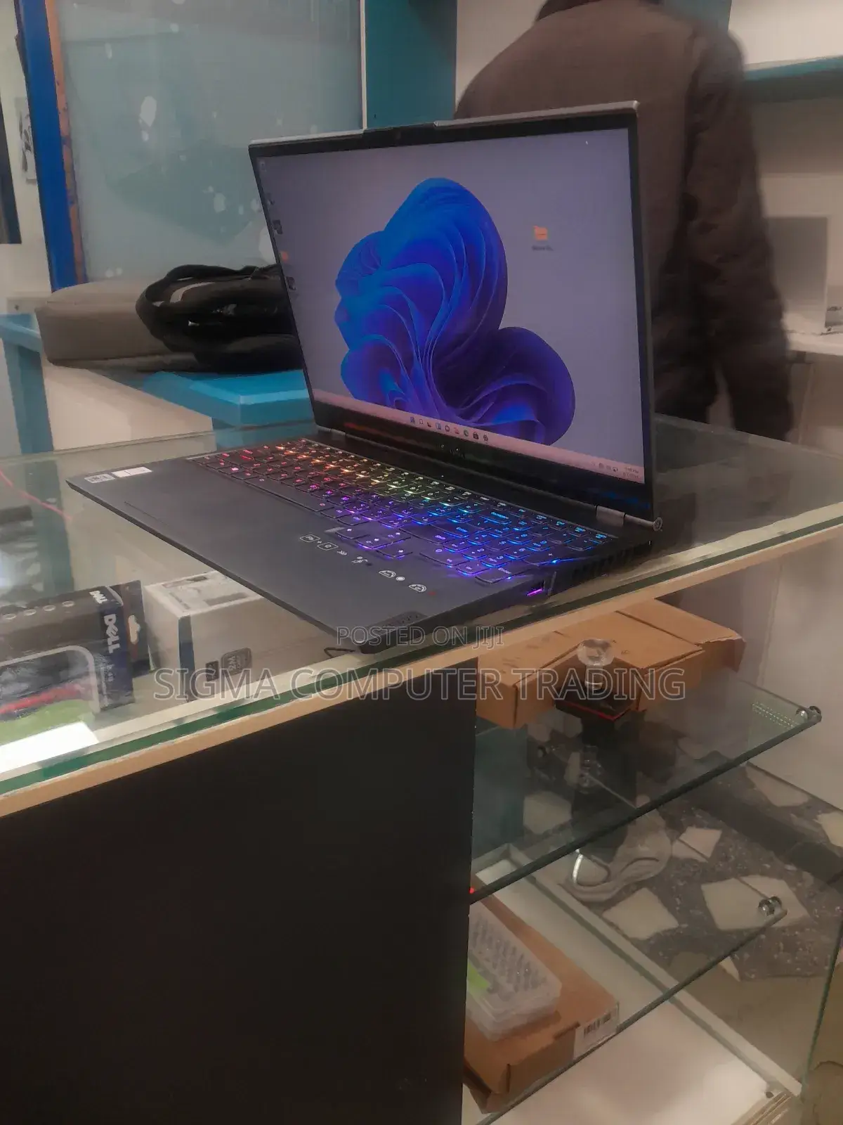 New Laptop Lenovo Legion 7 16GB Intel Core I7 SSD 1T