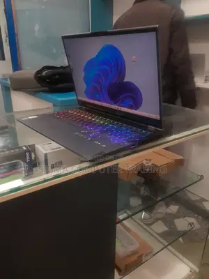 New Laptop Lenovo Legion 7 16GB Intel Core I7 SSD 1T