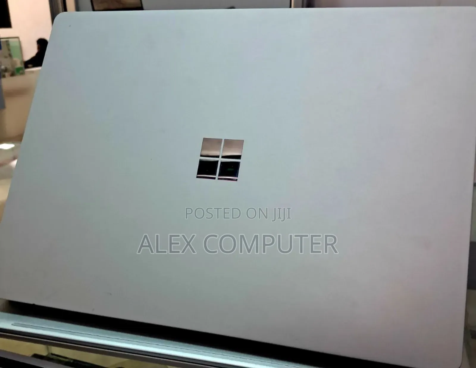 New Laptop Microsoft Surface 2 16GB Intel Core I7 SSD 512GB
