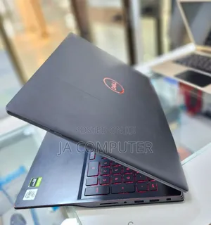 New Laptop Dell G3 17 3579 8GB Intel Core I5 SSD 512GB