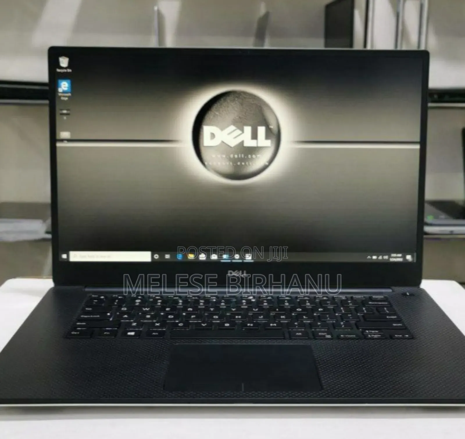 New Laptop Dell Precision 15 3520 16GB Intel Core I7 SSD 512GB