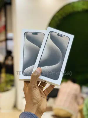 New Apple iPhone 15 Pro Max 256 GB Black