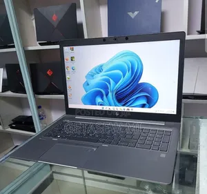 New Laptop HP ZBook 15 16GB Intel Core I7 SSD 512GB