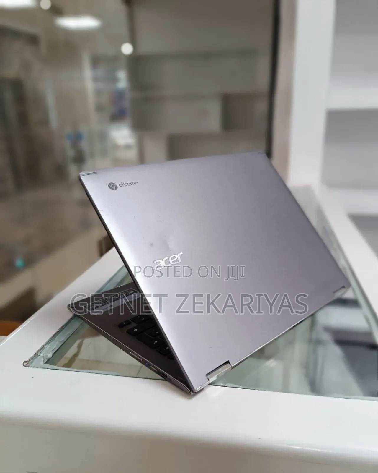 New Laptop Acer Spin 3 8GB Intel Core I3 SSD 72GB