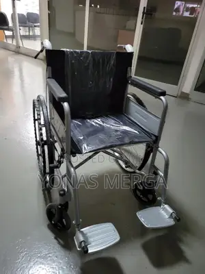 Wheelchair Suitable for Elderly/Disabled/Rehabilitated Body