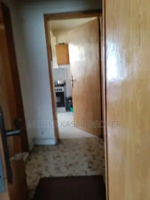 Furnished 2bdrm Apartment in ሰሚት ሲኤምሲ ፍየል ቤት የሚገኝ, Yeka for sale