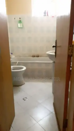 Furnished 2bdrm Apartment in ሰሚት ሲኤምሲ ፍየል ቤት የሚገኝ, Yeka for sale