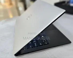 New Laptop Dell XPS 13 16GB Intel Core I7 SSD 512GB