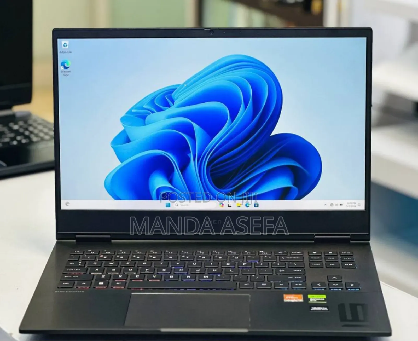 New Laptop HP Omen 15 16GB AMD Ryzen 9 SSD 512GB