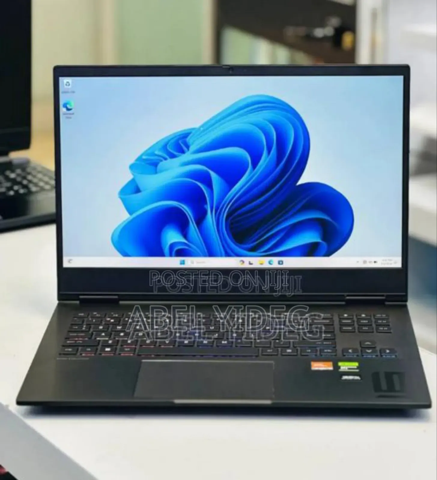 New Laptop HP Omen 16 16GB AMD Ryzen 9 SSD 512GB