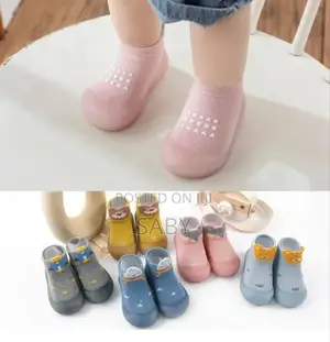 Photo - Anti Slip Shoes