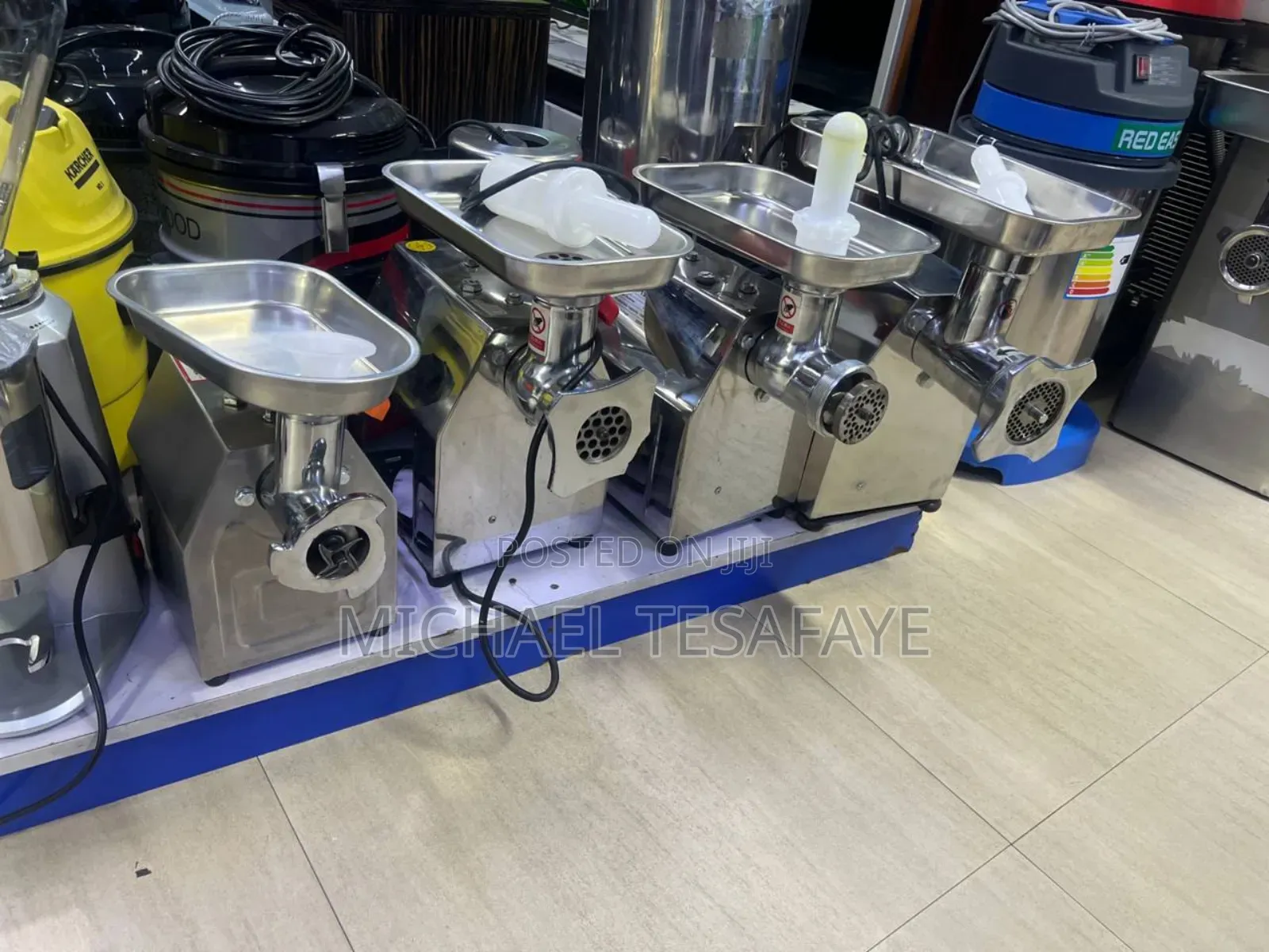 የስጋ መፍጫ ማሽን ለስጋ ቤት ፣ለሆቴል ፣ ለቤት ውስጥ በፈለጉት Size ከእኛ ዘንድ ያገኛሉ