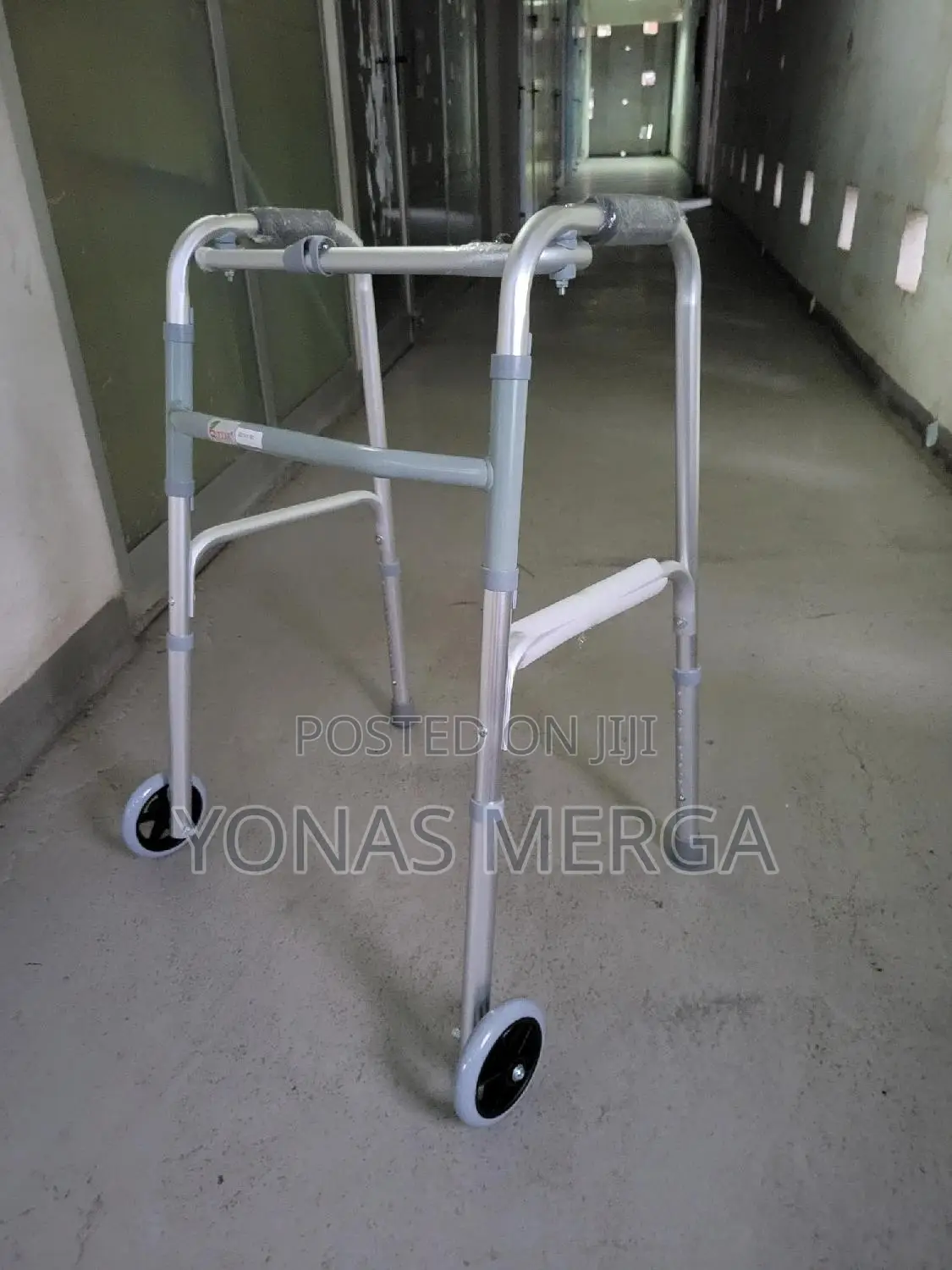 Walker/Walker+Folded/Movement (Without Wheels) Matte Finish