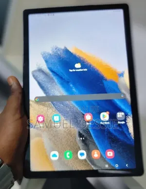 Photo - New Laptop Samsung 4GB SSD 60GB