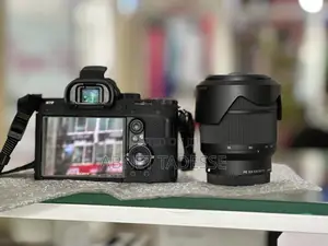 Photo - Sony Alpha 7 Mark 3