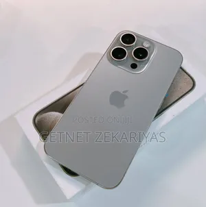 New Apple iPhone 15 Pro Max 256 GB Silver