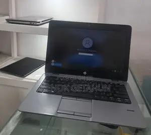 Photo - New Laptop HP EliteBook 820 4GB Intel Core I7 SSD 500GB