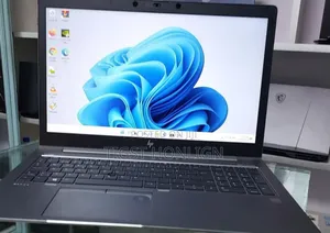 Photo - New Laptop HP ZBook 15 16GB Intel Core I7 SSD 512GB