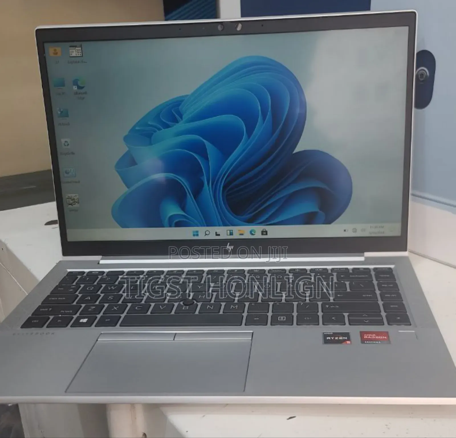 New Laptop HP EliteBook 840 16GB AMD Ryzen 5 SSD 512GB