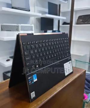 New Laptop Asus ZenBook Flip S UX370UA 16GB Intel Core I7 SSD 1T