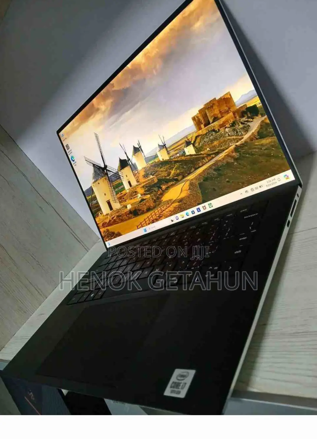 New Laptop Dell XPS 15 16GB Intel Core I7 SSD 512GB