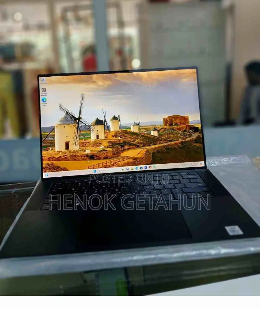 New Laptop Dell XPS 15 16GB Intel Core I7 SSD 512GB