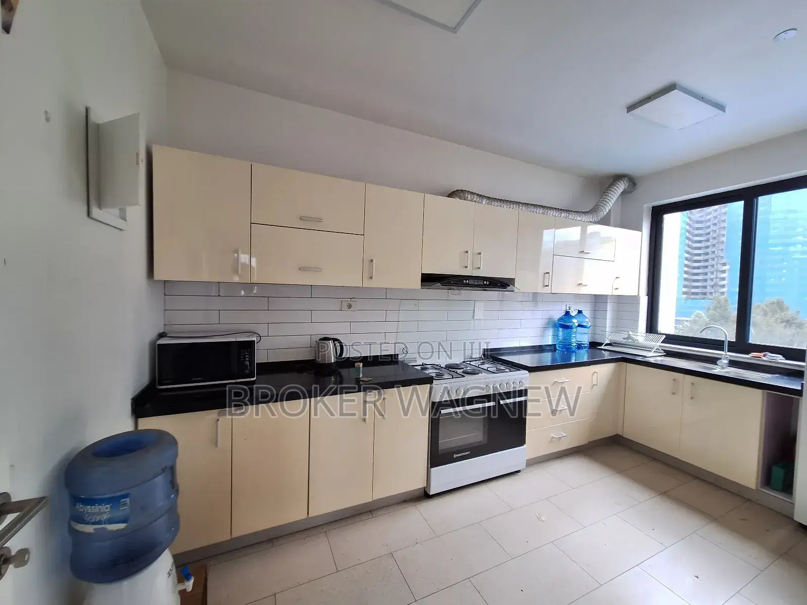 Furnished 3bdrm Apartment in Kirkos for rent